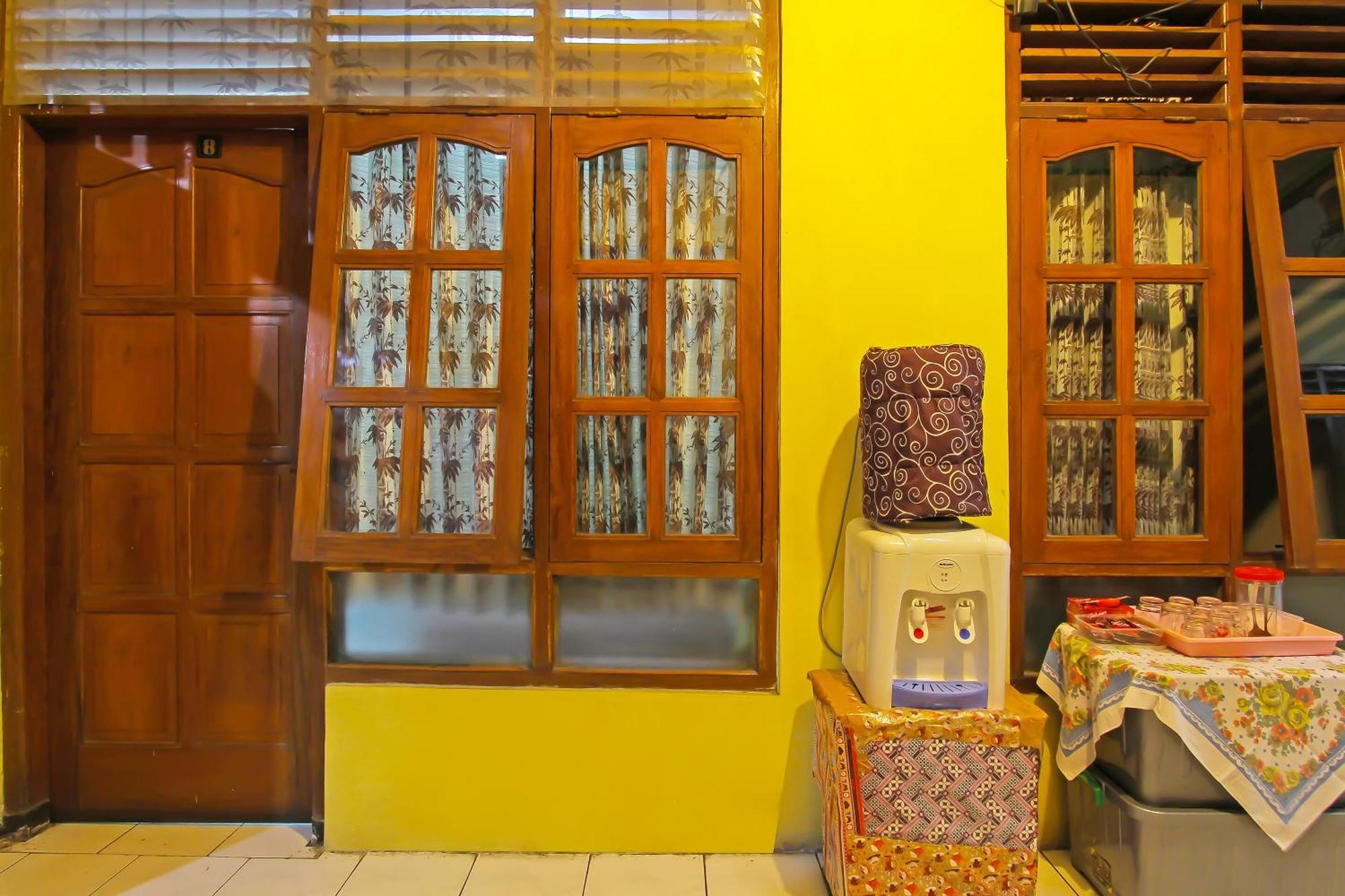 Spot On 91911 Rejeki Homestay Syariah Malioboro Yogyakarta Exteriér fotografie